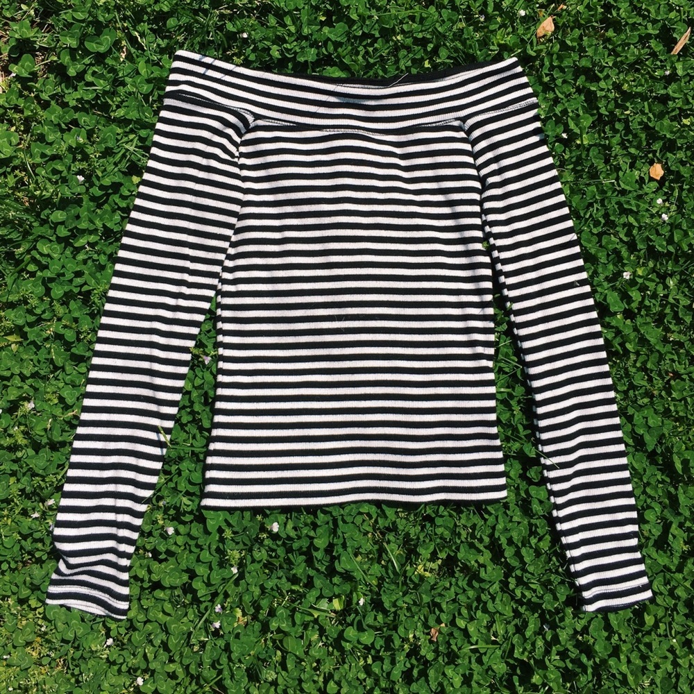 Hollister Off The Shoulder Long Sleeve Top